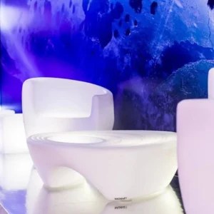 mesa de led baixa em evento