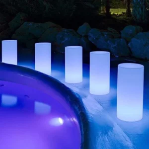 coluna de led decorativa em festa