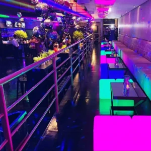 cubo de led 35cm em evento